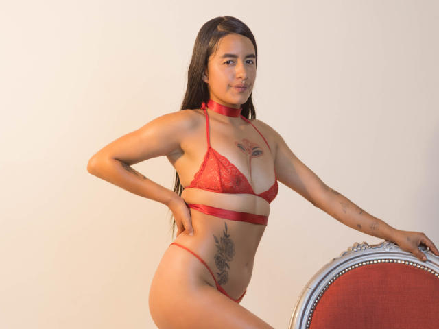 EvaaJhones - Live sex cam - 23817329