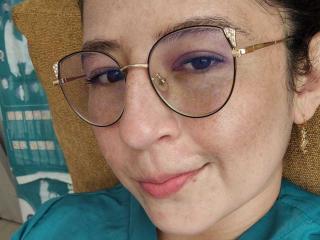 SweetyHot69 - Live sex cam - 23819513