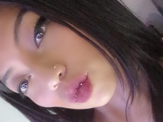 AshleyHills - Live sex cam - 23819869