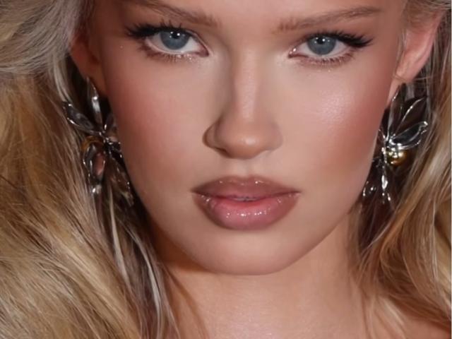 TheHottestBlonde - Sexe cam en vivo - 23823717
