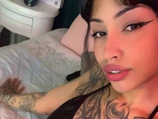 JuliaRoseKs - Live sex cam - 23823769