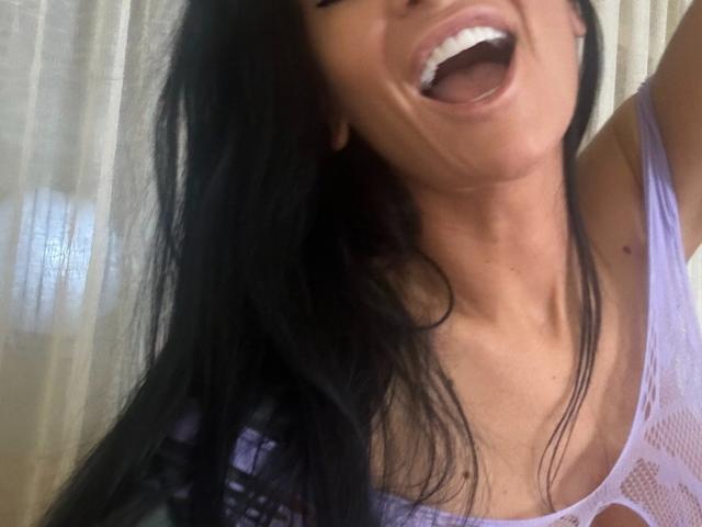 AndraD - Live Sex Cam - 23826945