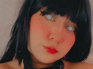 ChloeMiller69 - Live Sex Cam - 23833341