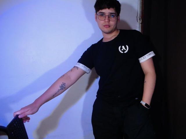 EddTerence - Sexe cam en vivo - 23839581