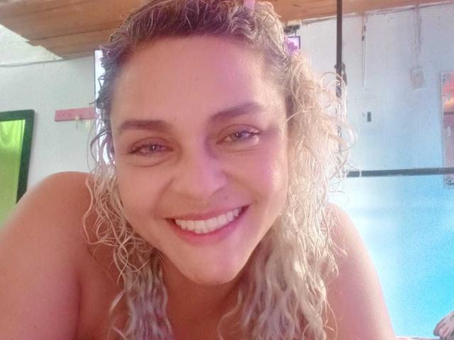 MarieRouxe - Sexe cam en vivo - 23846913