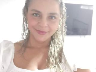 MarieRouxe - Live Sex Cam - 23846921