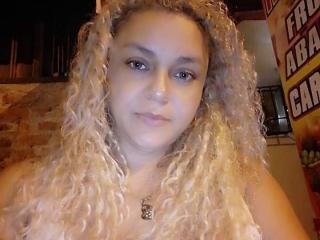 MarieRouxe - Live Sex Cam - 23846929