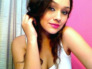 Megane - Webcam exciting with this vigorous body Sexy babes 