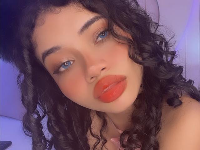 LiliMays - Live sex cam - 23853261