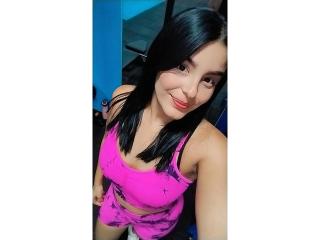 TalianaSquirt - Live Sex Cam - 23853545
