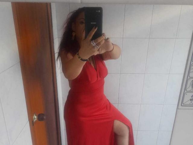 ChrissyKnox - Live Sex Cam - 23854385