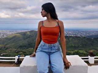 SophyDubois - Live Sex Cam - 23857649