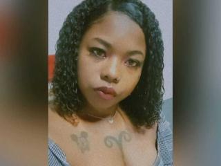 Baianna - Live Sex Cam - 23861257