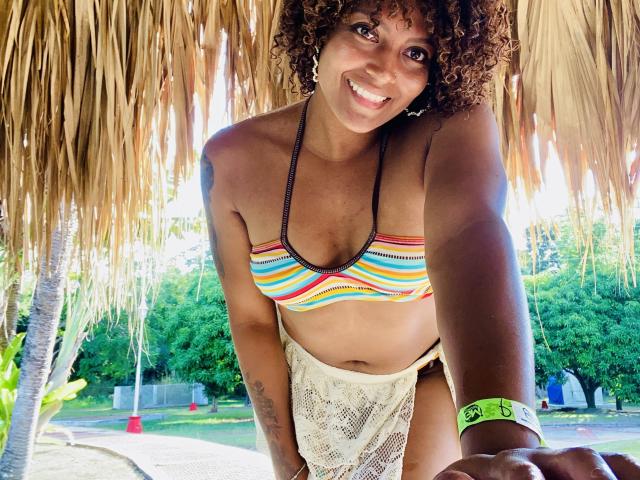 StefyRoldans - Live sex cam - 23861885