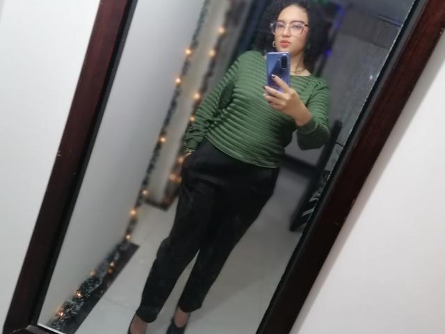 VioletaSwitch - Live Sex Cam - 23863117