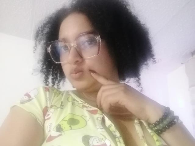 VioletaSwitch - Élő pornó és szexkamera - 23863141