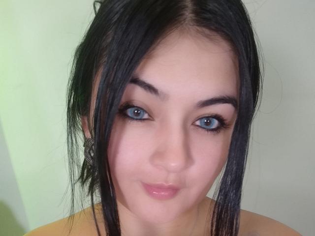 LindaSophieX - Live porn &amp; sex cam - 23865237