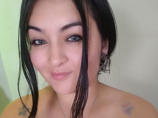 LindaSophieX - Live porn &amp; sex cam - 23865245