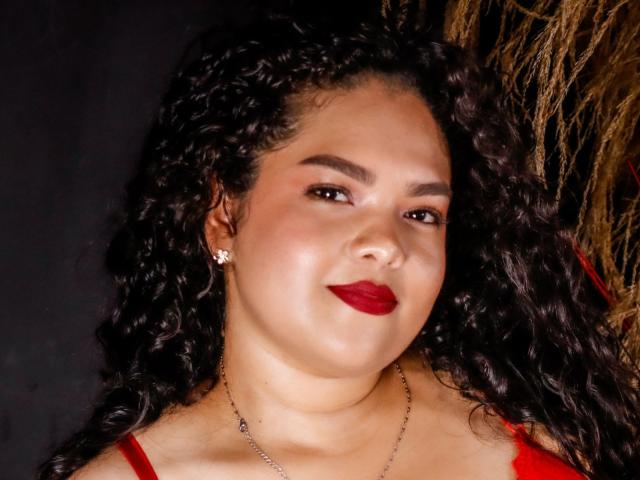 SharllotteQueen - Live sex cam - 23867857