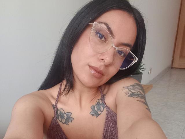 SarahLuna - Live sex cam - 23868513