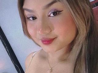 ZoeBianchi - Live porn &amp; sex cam - 23869089