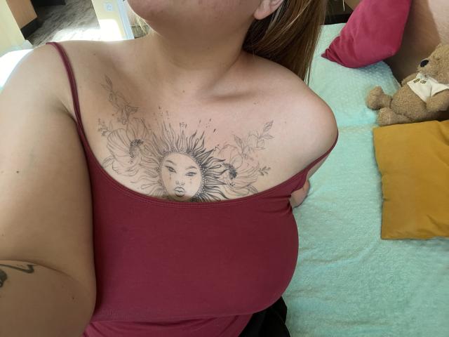 DiLaria - Live porn &amp; sex cam - 23870069
