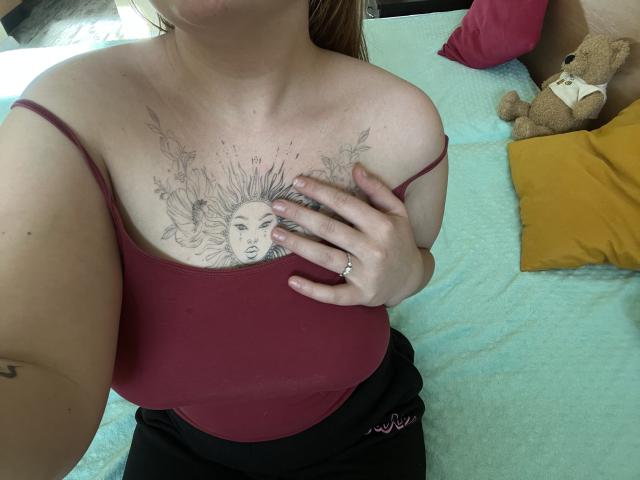 DiLaria - Live porn &amp; sex cam - 23870381