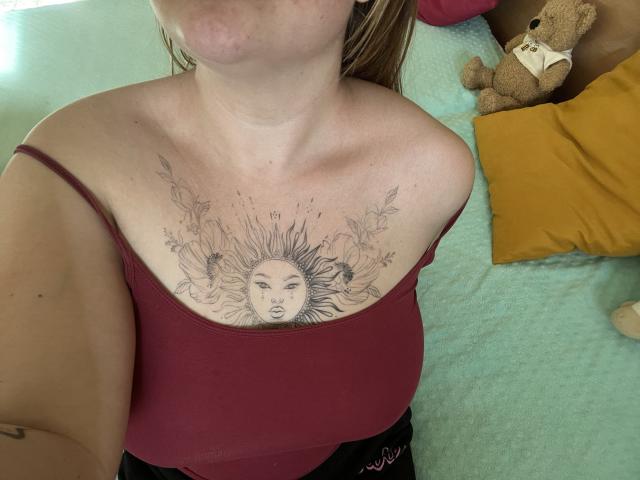 DiLaria - Live sex cam - 23870401