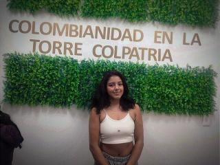 LucileFoster - Live sex cam - 23872321