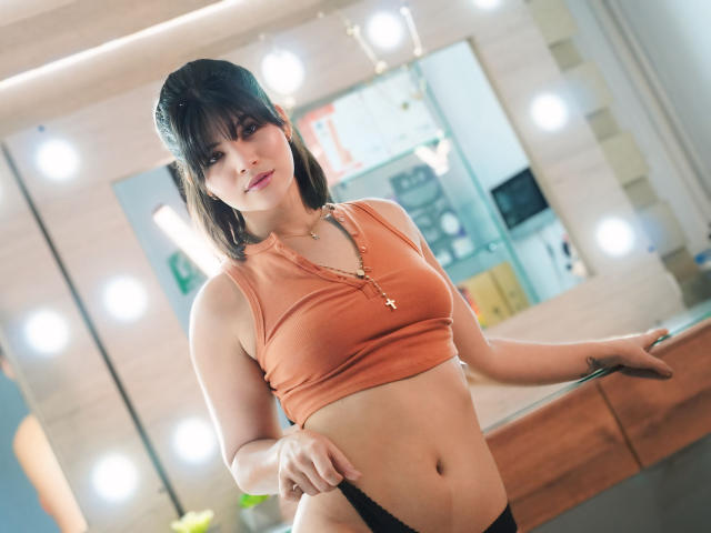 ScarlletZhen - Live sex cam - 23875529