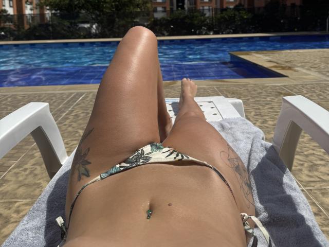 SeleneBrigth - Live sex cam - 23880233