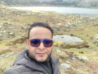 LatinoG - Sexe cam en vivo - 23882097