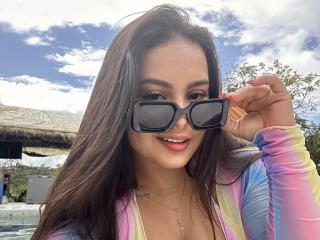 EvelinLombardi - Live Sex Cam - 23884177