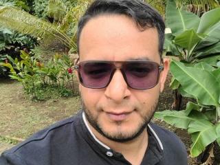 LatinoG - Sexe cam en vivo - 23885925