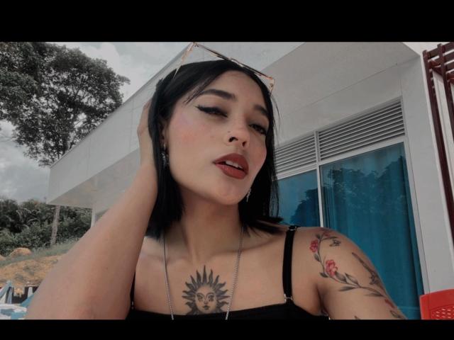 SalomeMille - Live sex cam - 23885989