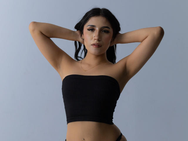 NickiClark - Live sex cam - 23893633