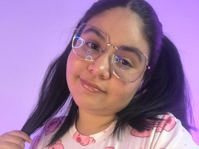 AimiCastanon - Live Sex Cam - 23896637