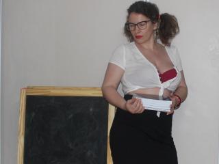 KinkyKosmina - Live sexe cam - 23907593