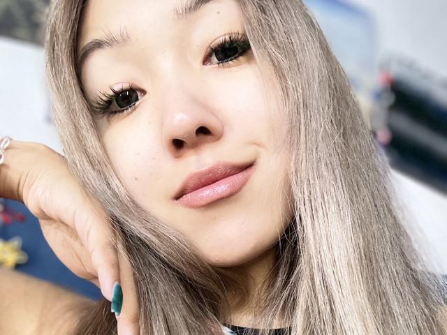 RenyLime - Live sex cam - 23907981