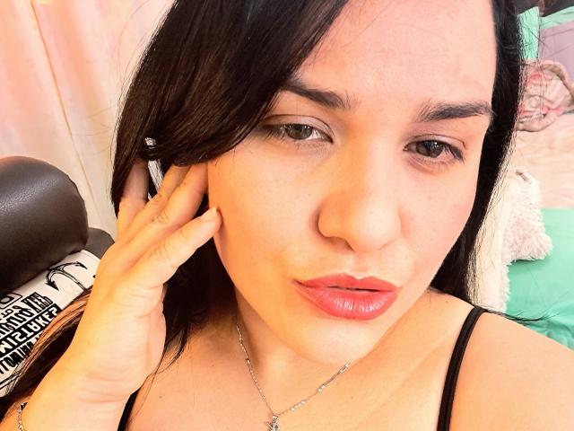 VivianaThomson - Live sex cam - 23911025