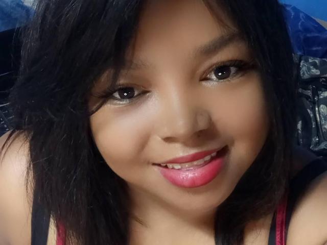 AnnayahOne - Live sexe cam - 23911513