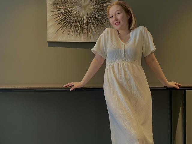 Sillitls - Live sex cam - 23913341