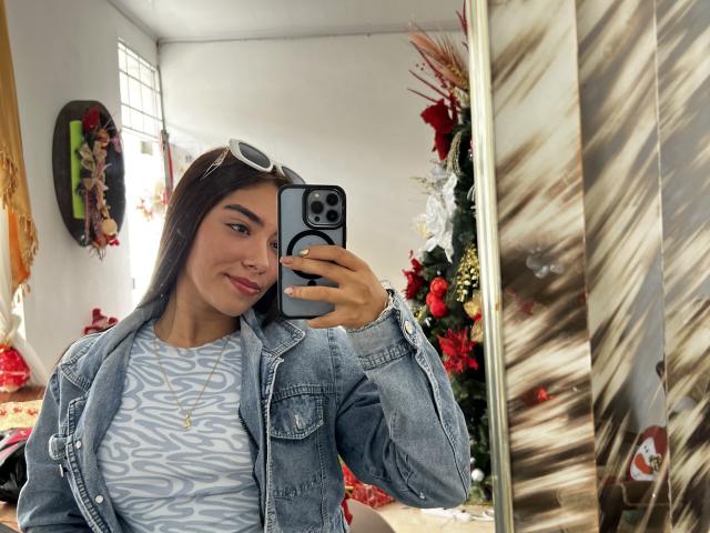 SharonKlart - Live porn &amp; sex cam - 23917373