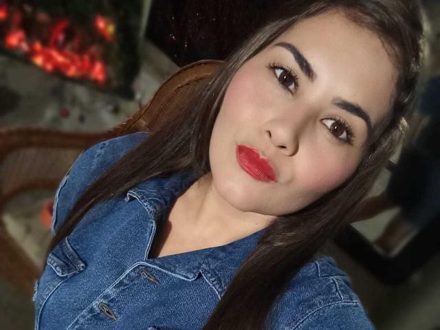 DanielaColens - Sexe cam en vivo - 23918049