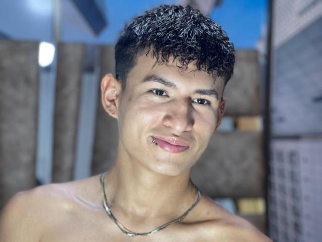 YochuaScott - Sexe cam en vivo - 23922037