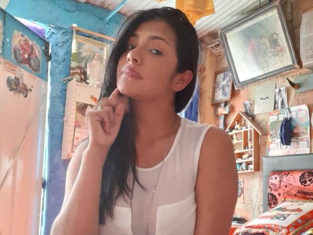 ArianithaXox - Live sex cam - 23926181