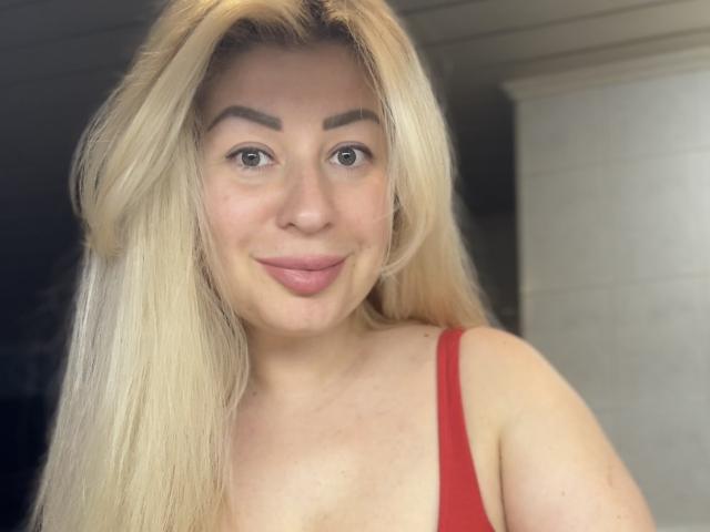 SiennaXFlame - Live Sex Cam - 23929513