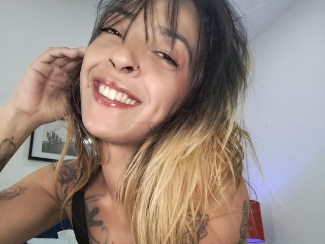 IsaGonzalez - Sexe cam en vivo - 23929813