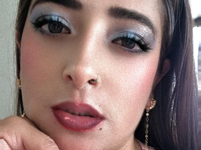 AlessadraJones - Live sexe cam - 23931485