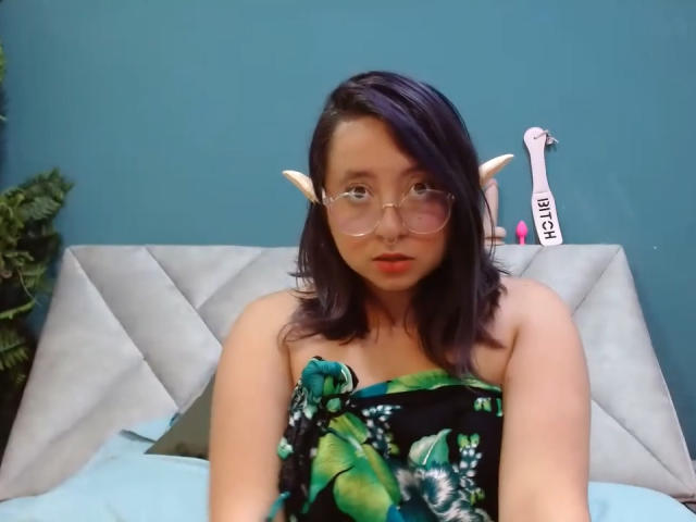 CinthiaWein - Live sex cam - 23931493